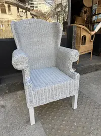 Sillon Artesanal Bergere Pintado Kraft/madera Pushkar Tienda Gris