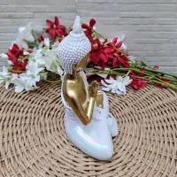 Imagen Estatuilla Buda Resina Manto Con Fantasia Importado