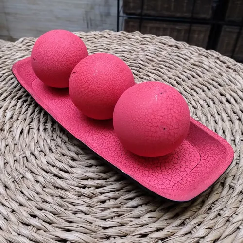 Centro De Mesa Plato Decorativo Con Bolas Pushkar Tienda Rojo