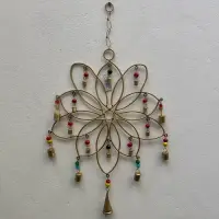 Móvil Hindú Colgante Flor De Loto Metal Campana India Dorado Oscuro