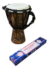 Djembe Artesanal Importado Indonesia Tallado Instrumento Marrón Claro