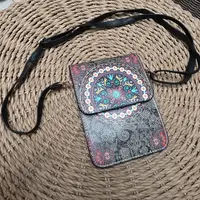 Cartera Sobre Estampada De Mano Hindu Importado Pushkar