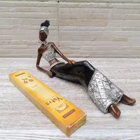 Imagen Africana 15 Cm Estatua Artesanal Resina Importada  Negro