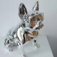 Escultura Bulldog Con Gafas Aluminio Artesanal D India 35cm  Plateado