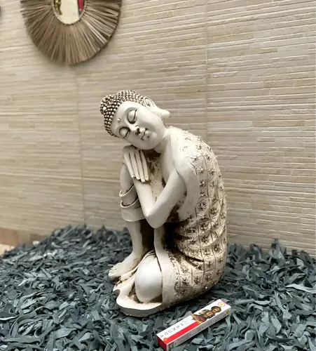 Estatua Buda Soñador 65 Cm Resina Apto Exterior Ideal Jardin Blanco