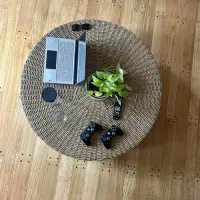 Mesa Nórdica De Apoyo Ratona Arrimo Grande De Fibra Natural Marrón