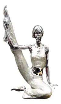 Estatuilla Dama En Posiciones Yoga 38 Cm Deco Oriente Resina Plateado