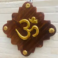 Cuadro Decorativo Om Madera Teka Y Bronce Importado 18cm Marrón