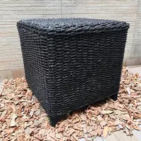 Puf Cuadrado Pintado De Fibra Natural Estilo Nórdico C Patas Negro