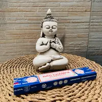 Estatuilla Buda Niño Resina Apto Exterior Ideal Jardín Deco Blanco