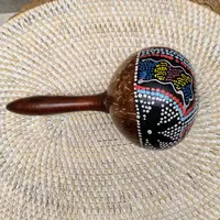 Maraca Artesanal Importada Oriente Pintada Puntillismo 22 Cm