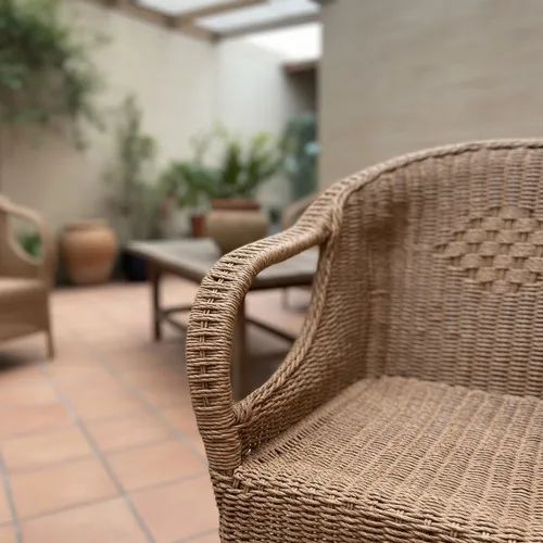 Juego Artesanal  4 Sillones Simples + 1 Mesa Pushkar Tienda Marrón