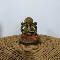 Ganesha Dorada Importada India Estatuilla Artesanal Resina Rojo