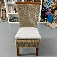 Silla Madera Teka Y Seagrass Con Pollera Importada Indonesia No Marrón