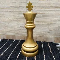 Pieza De Ajedrez Decorativa Rey Aluminio Importado Oriente Dorado Oscuro