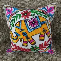 Fundas De Almohadón Bordado Hindu Decoración De India Modelo 3