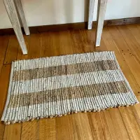 Alfombra Importada De India 100% Artesanal Tejida En Yute 90 Cm 60 Cm Beige Y Blanco