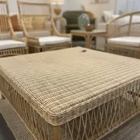 Mesa Arrimo Ratona Auxiliar Ratan Natural Importada Pushkar Marrón
