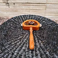 Maraca Pandereta Instrumento Artesanal Importado De India Marrón