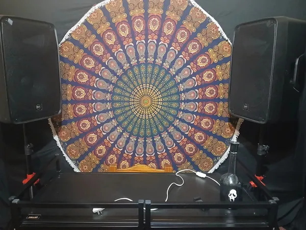 Foto de un comprador: Manta Circular Con Bolso Hindú 2 Metros Importado De India!!