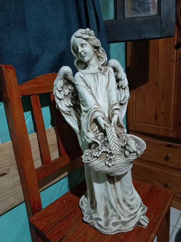 Foto de un comprador: Estatua Angel Protector Apto Exterior 60 Cm Pushkar Tienda Blanco