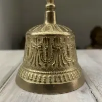 Campana Tibetana Metal Importada Himalaya Palo 14cm Cencerro Plateado