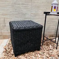 Puf Cuadrado Pintado De Fibra Natural Estilo Nórdico C Patas Negro
