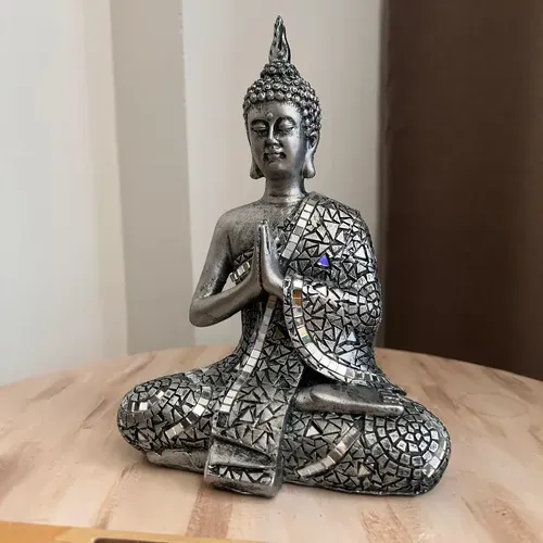 Imagen Estatuilla Buda Resina Manto Con Fantasia Importado