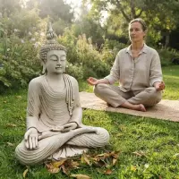 Estatua Buda Con Corona Altura 85 Cm Apto Exterior En Resina Blanco