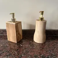 Dispenser Artesanal Baño Madera De Indonesia Pushkar Tienda