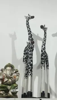 Familia Jirafas X 3 Importadas Madera Pintada Decoración Marrón