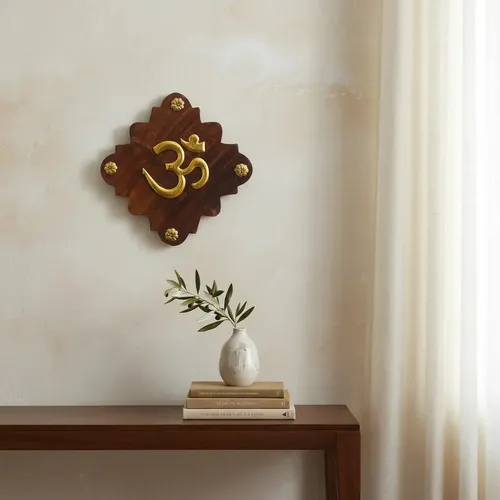 Cuadro Decorativo Om Madera Teka Y Bronce Importado 18cm Marrón