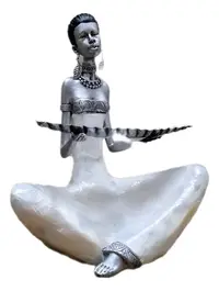 Figura Africana En Nacar Y Resina 25 Cm Importada De Oriente Blanco