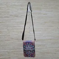 Cartera Sobre Estampada De Mano Hindu Importado Pushkar