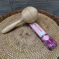 Maraca Artesanal Madera Importada Oriente Circulos Marrón Claro